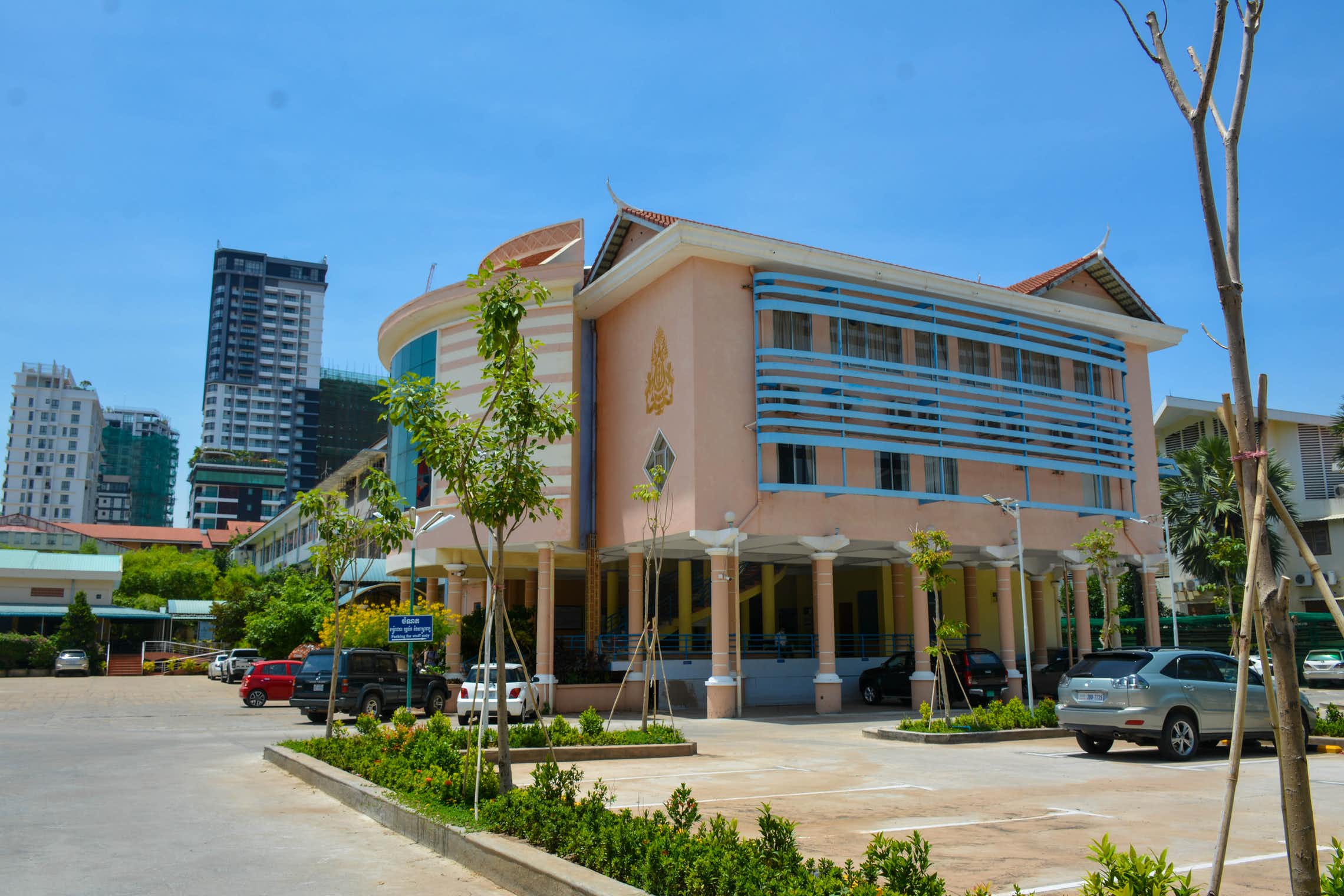 Welcome to the incoming students enrolled in economics and management  programs - Dual Degree Programs, image size:2280x1520